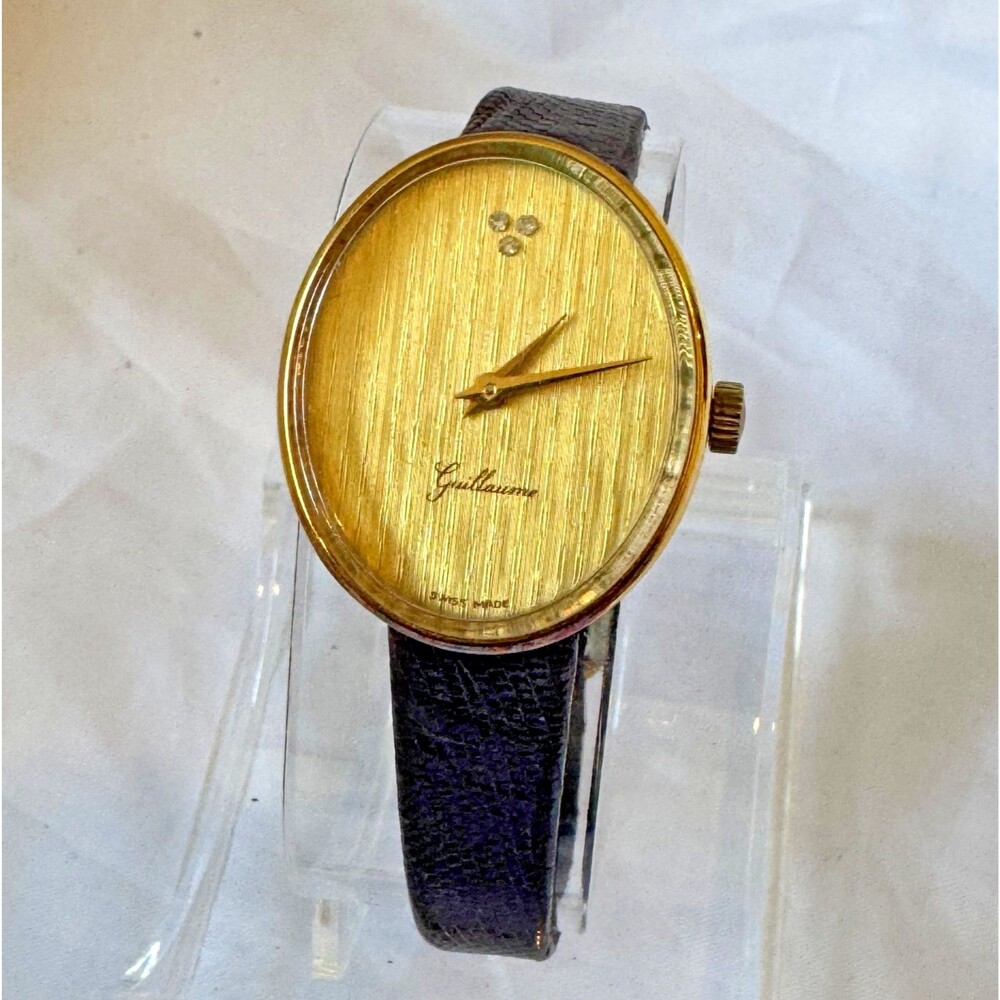 Vintage Guillaume Swiss Classic Winding Watch 24mm Gold 1960s, Lizard